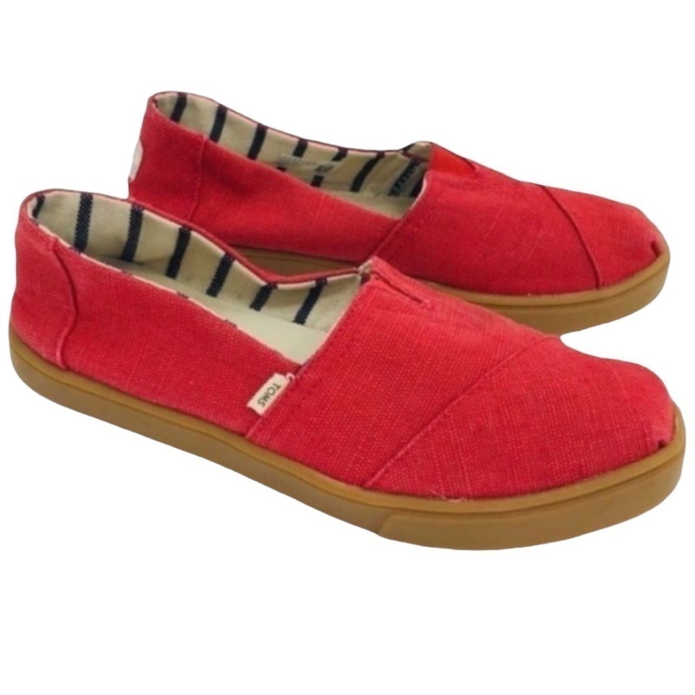 4/$45 TOMS Red and Tan Slip On Round Toe Classic Canvas Shoes size 6.5